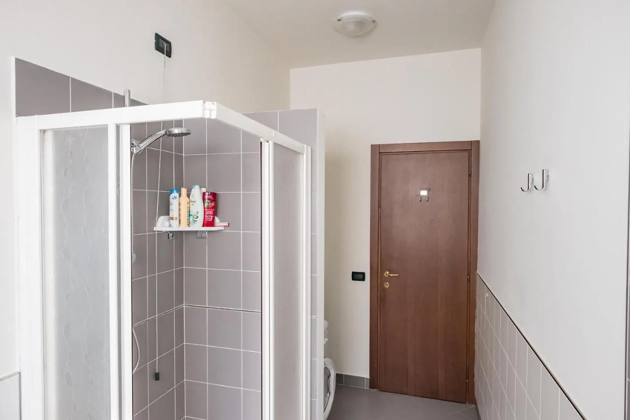 By The Lake Apartments - Centro Storico Desenzano del Garda